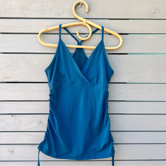 Lululemon athletica tank top - Picture 2 of 4
